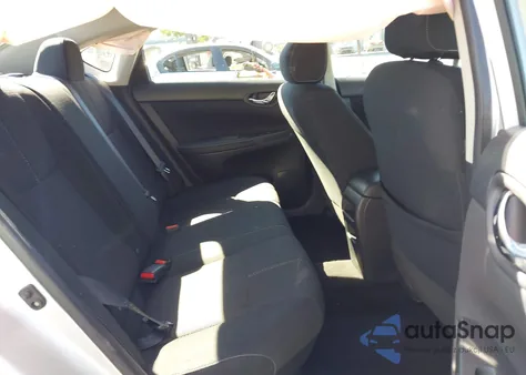 2018 Nissan Sentra S z USA, uszkodzony, nr VIN 3N1AB7AP4JY313405